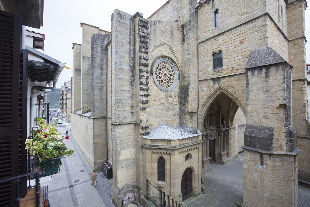 Pension Ibai San Sebastian Buitenkant foto