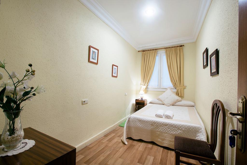 Pension Ibai San Sebastian Buitenkant foto