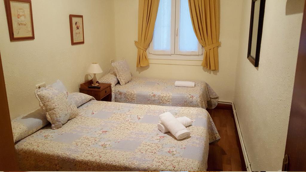 Pension Ibai San Sebastian Buitenkant foto